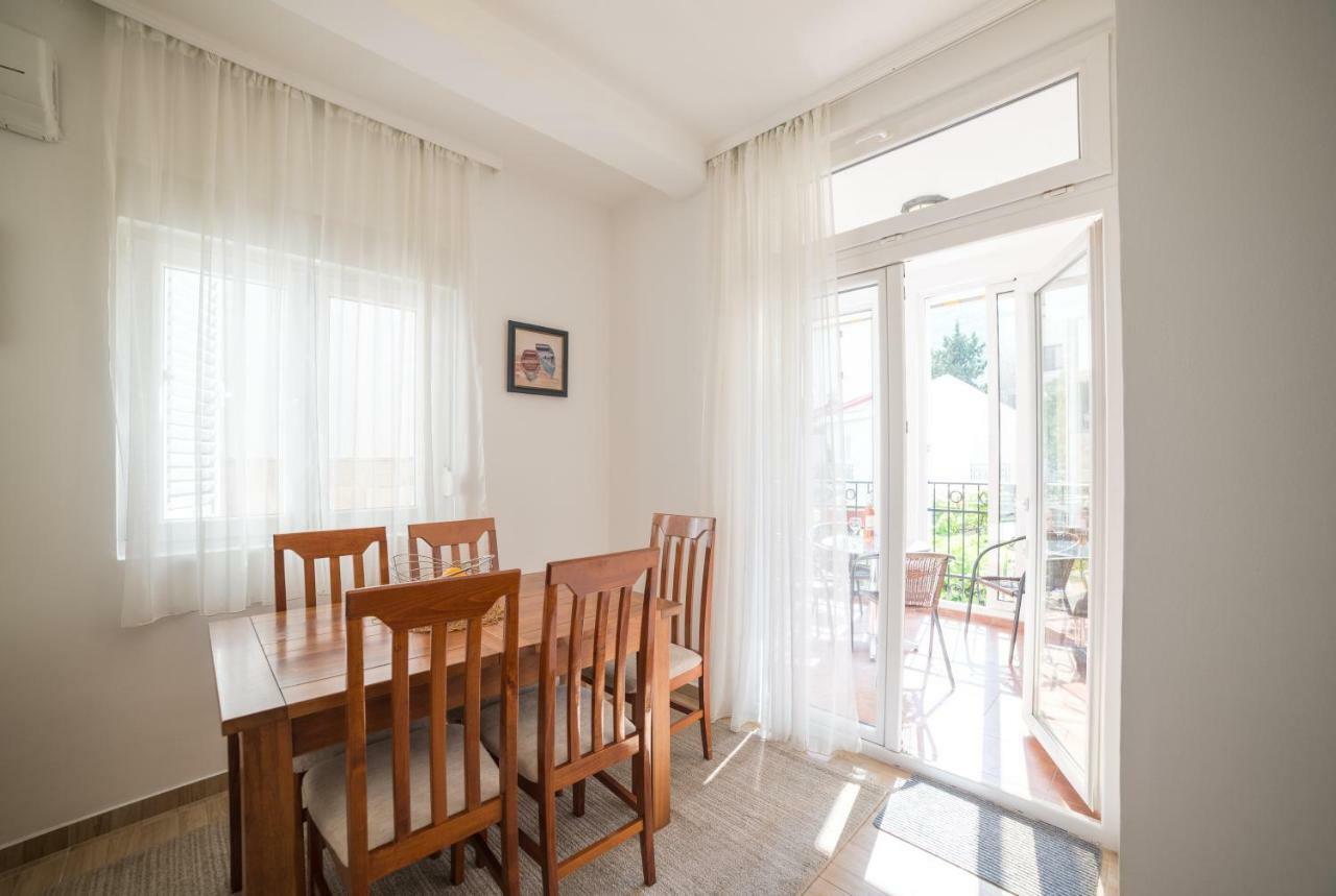 Maka&Isa Apartment บุดวา ภายนอก รูปภาพ